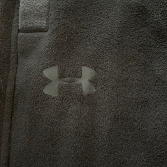 Small Under Armour Men’s Sweatpants - Picture 2 of 4